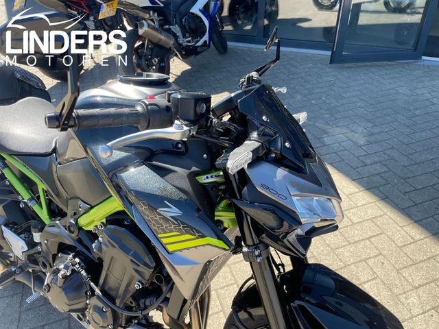 kawasaki - z900