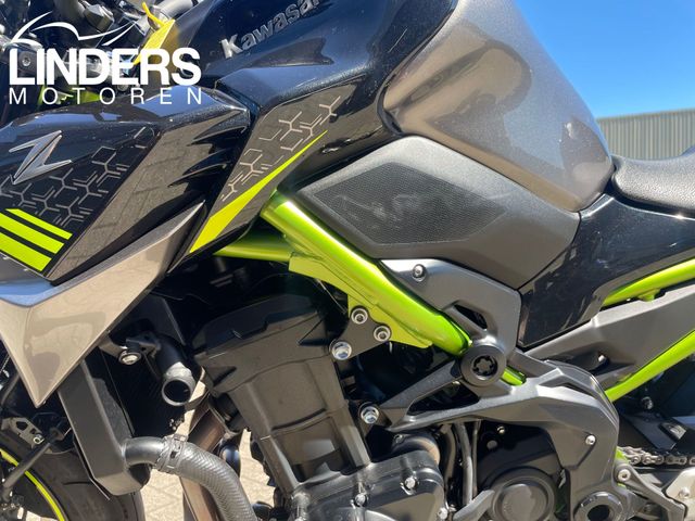 kawasaki - z900