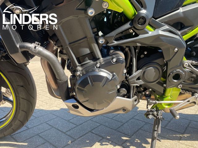 kawasaki - z900