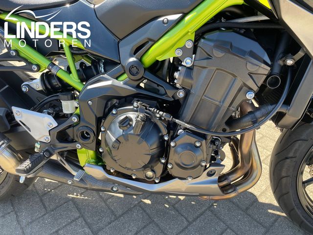 kawasaki - z900