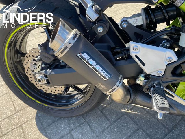 kawasaki - z900