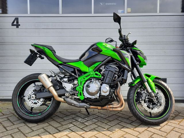 kawasaki - z900