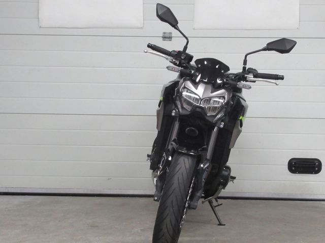 kawasaki - z900