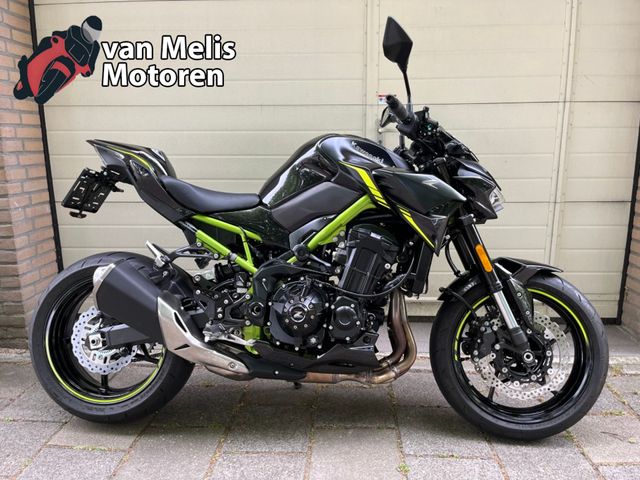 kawasaki - z900