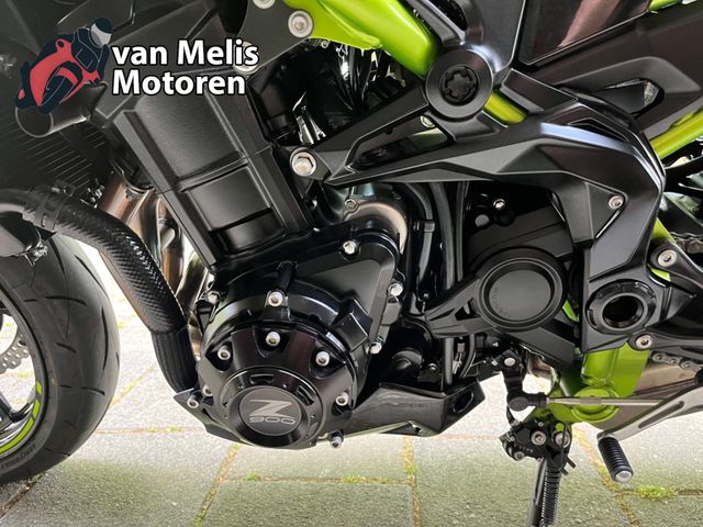 kawasaki - z900
