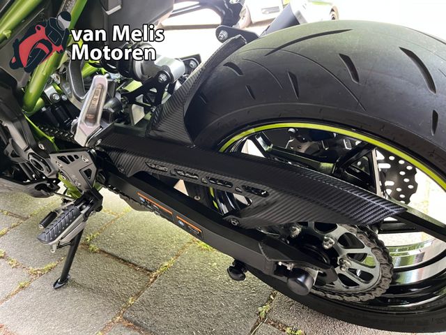 kawasaki - z900