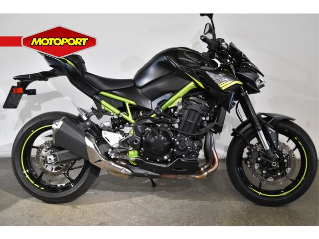 kawasaki - z900