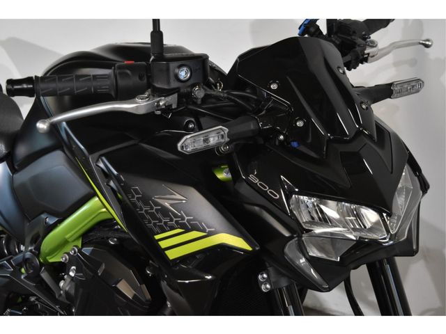 kawasaki - z900