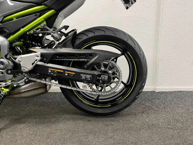 kawasaki - z900