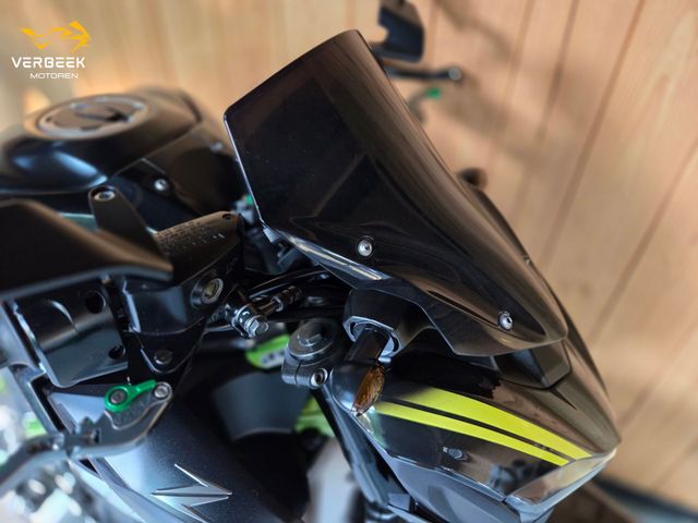 kawasaki - z900