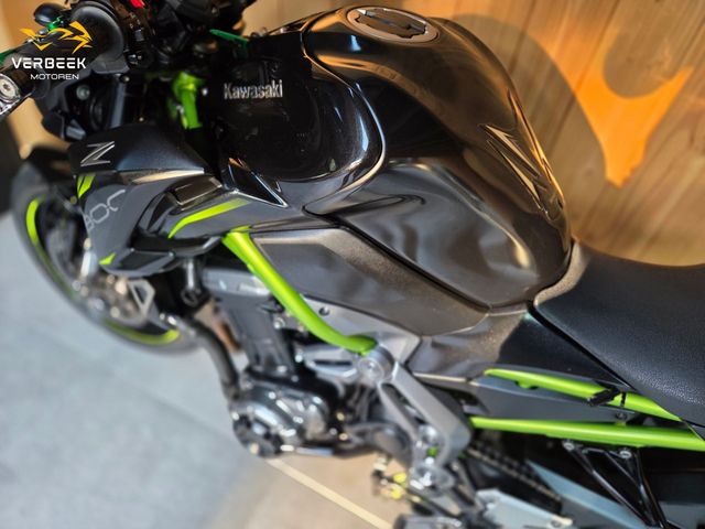 kawasaki - z900
