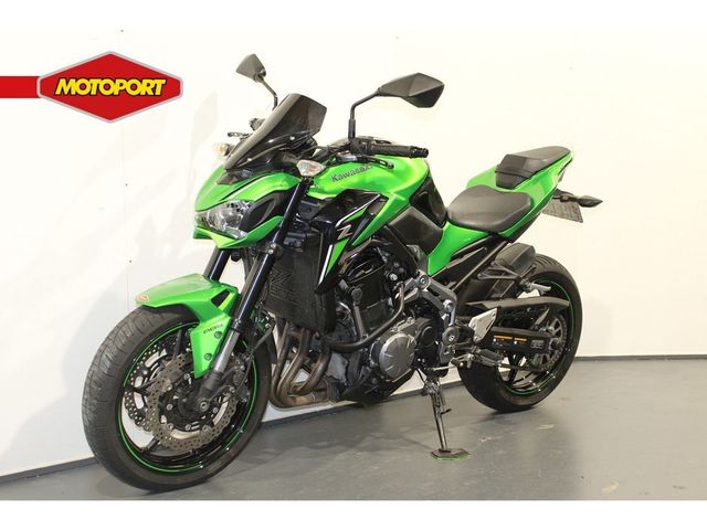kawasaki - z900