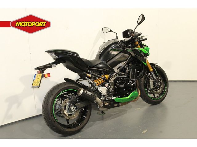 kawasaki - z900