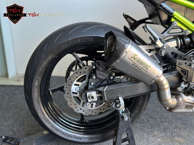 kawasaki - z900