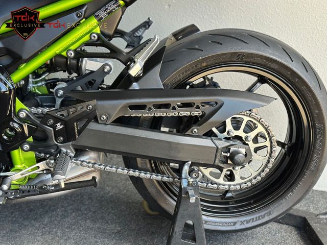 kawasaki - z900