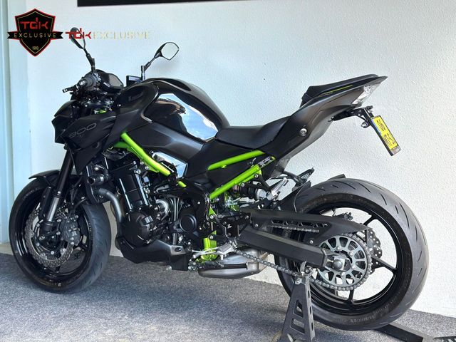 kawasaki - z900