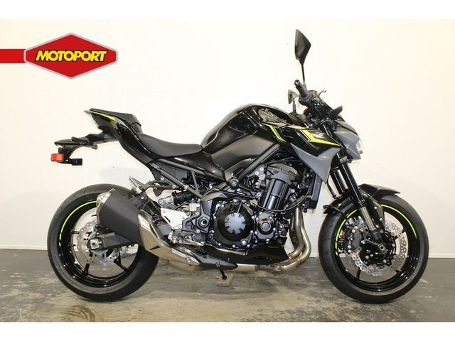 kawasaki - z900
