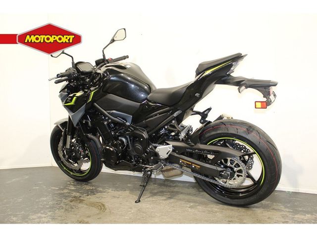 kawasaki - z900