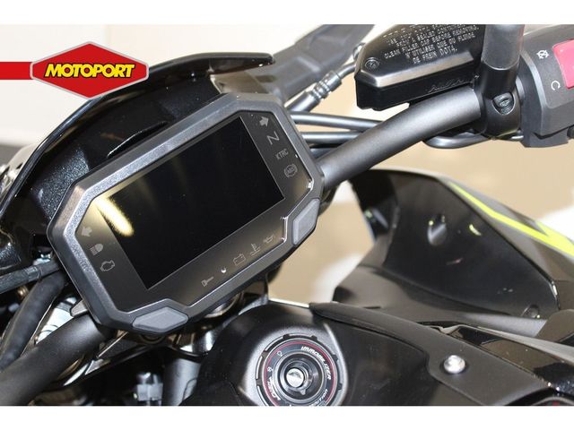 kawasaki - z900