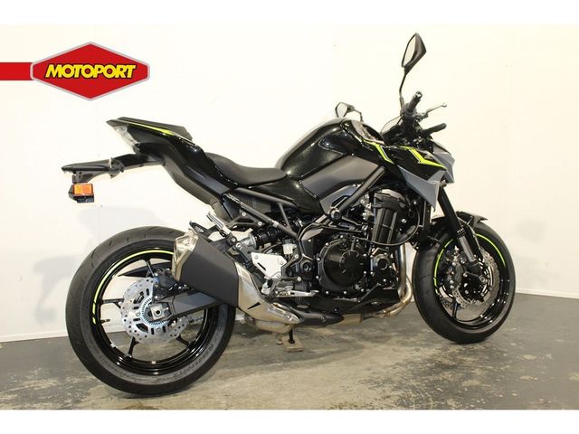 kawasaki - z900