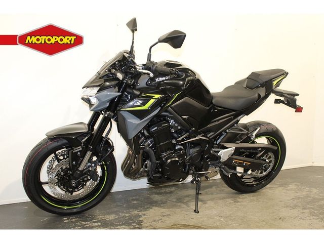 kawasaki - z900