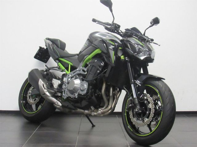 kawasaki - z900