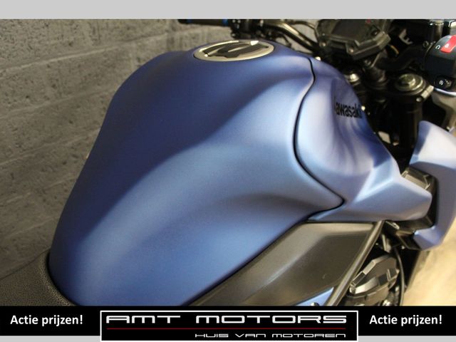 kawasaki - z900