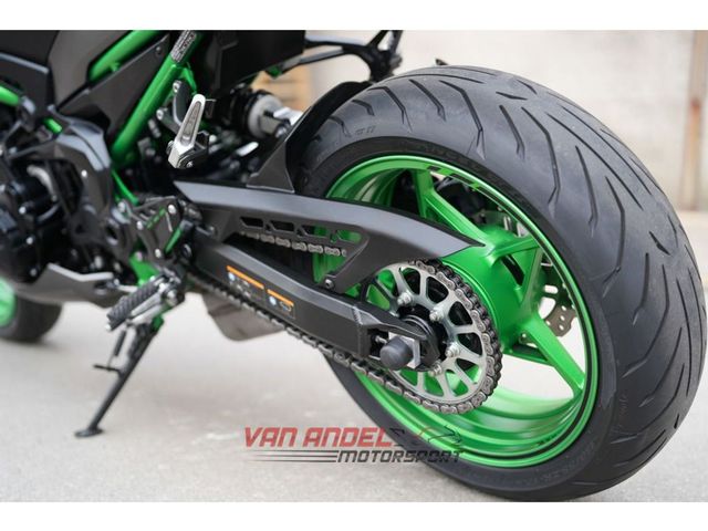 kawasaki - z900