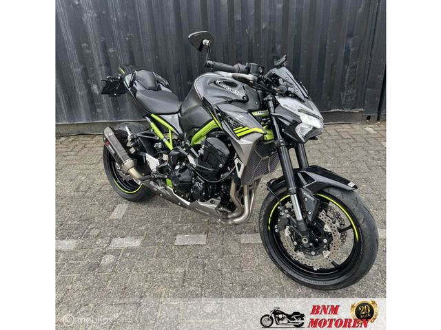 kawasaki - z900