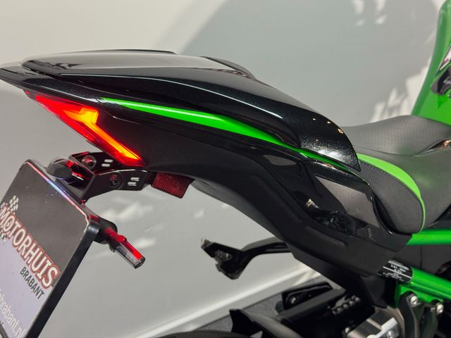 kawasaki - z900