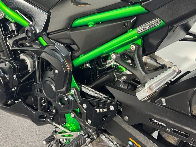 kawasaki - z900