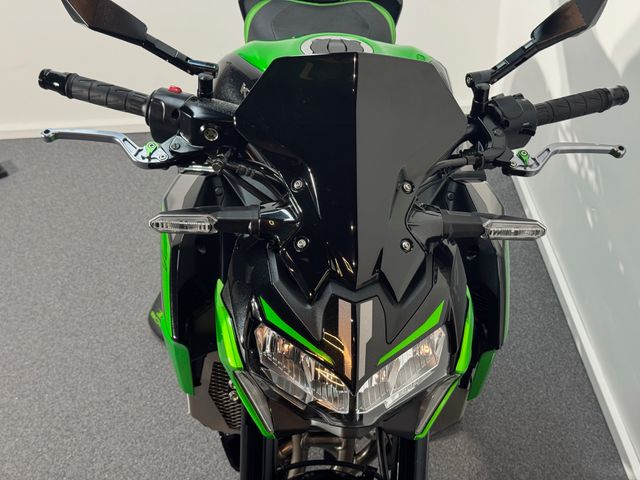 kawasaki - z900
