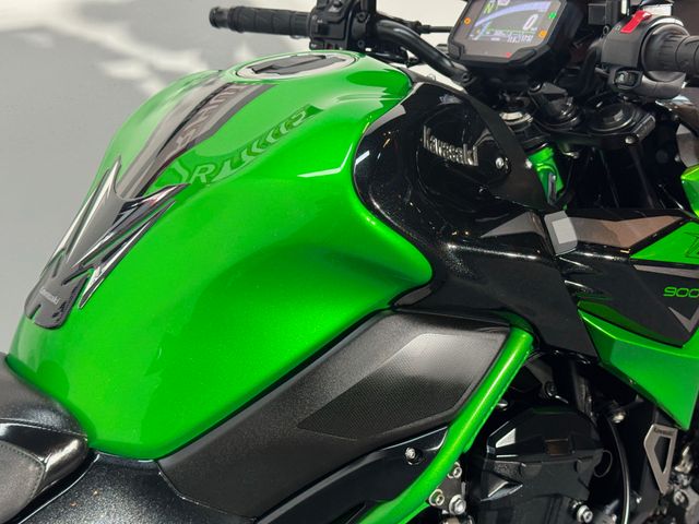 kawasaki - z900