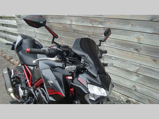 kawasaki - z900