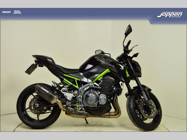 kawasaki - z900