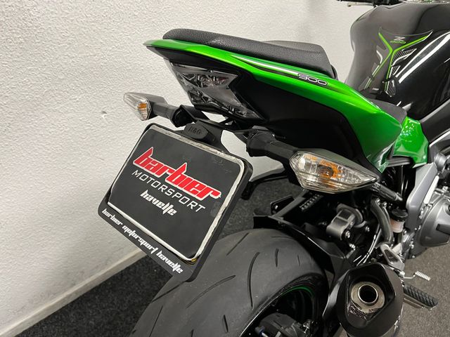 kawasaki - z900
