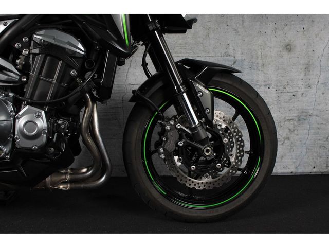 kawasaki - z900