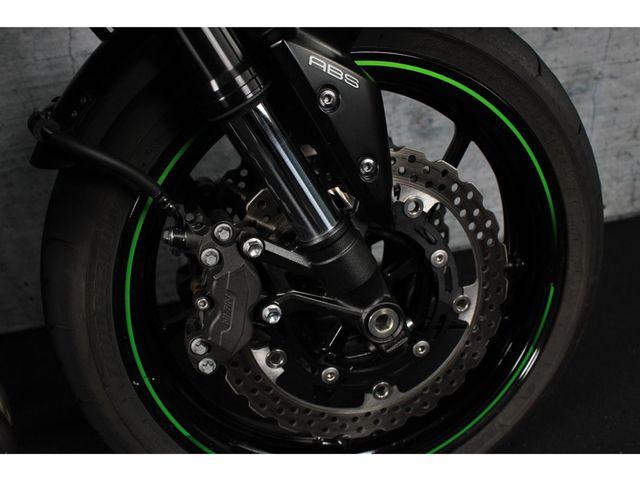 kawasaki - z900