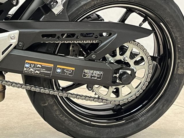 kawasaki - z900