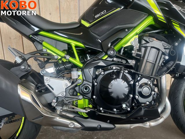 kawasaki - z900