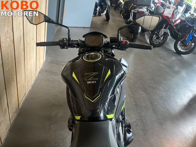 kawasaki - z900