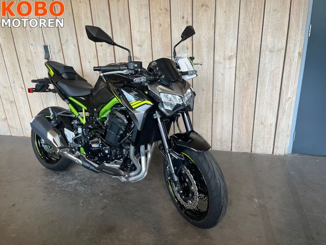 kawasaki - z900