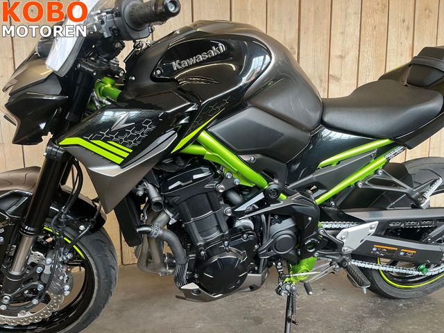 kawasaki - z900