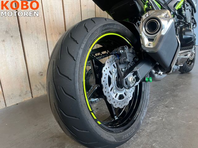 kawasaki - z900
