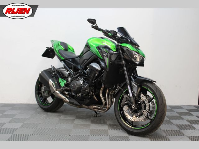 kawasaki - z900