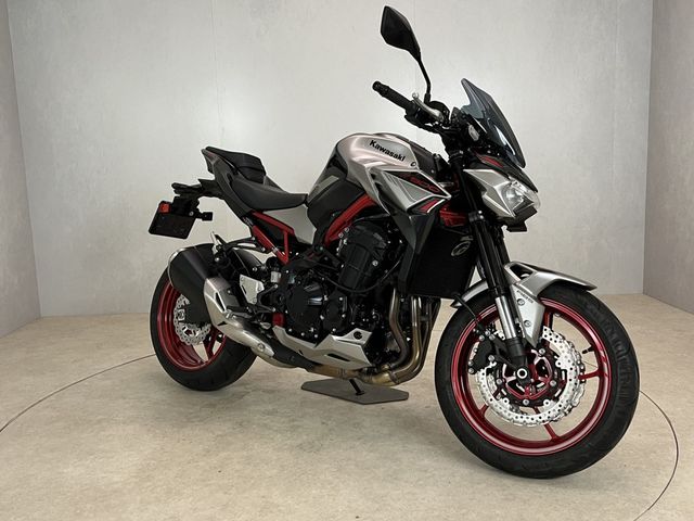 kawasaki - z900