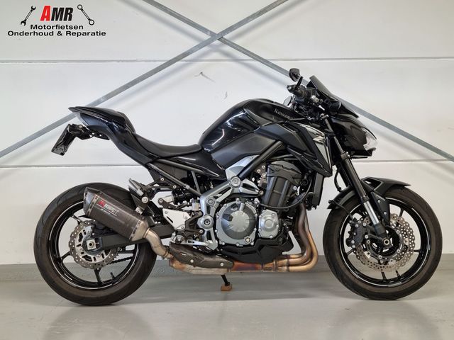 kawasaki - z900