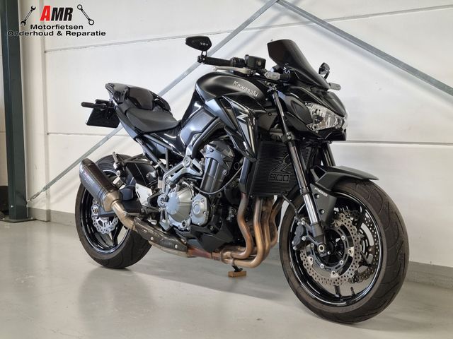 kawasaki - z900