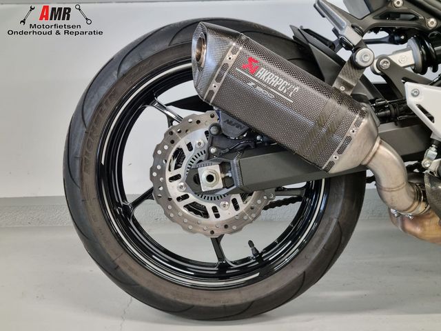 kawasaki - z900