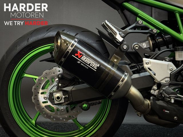kawasaki - z900
